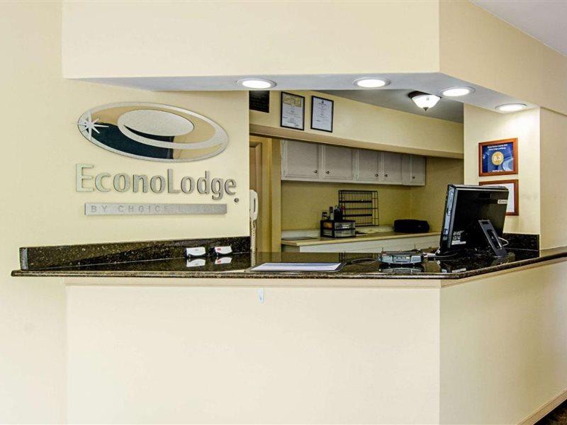 Econo Lodge Lynchburg Exterior foto